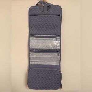 NWT: Very Bradley Hanging Organizer, Travel, Carbon Gray, New with tags